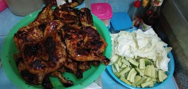 CEKER MERCON DAN AYAM PENYET MAMAH G.V ( GABBRIEL )