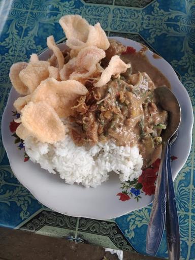 GADO-GADO PURI