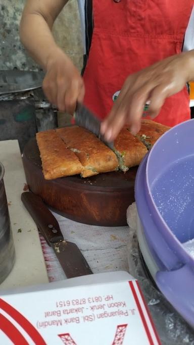 MARTABAK MENARA