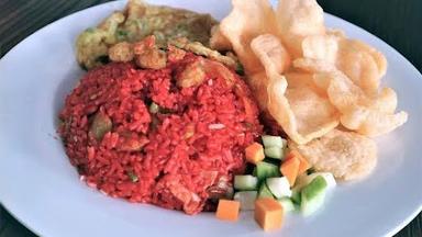 NASI GORENG MAK BANTENG