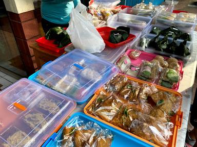 NASI UDUK PULAU BIRA