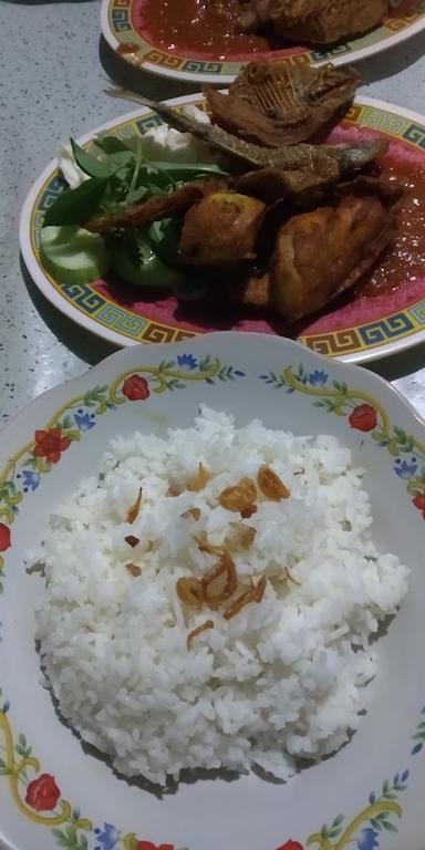 PECEL AYAM PANDEGLANG