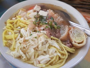 SOTO BETAWI BANG TITA