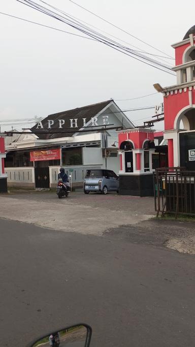 WARUNGKU NASI UDUK & NASI KUNING