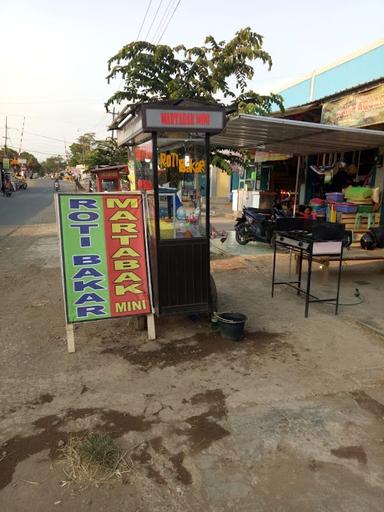 ROTI BAKAR AZIZAH