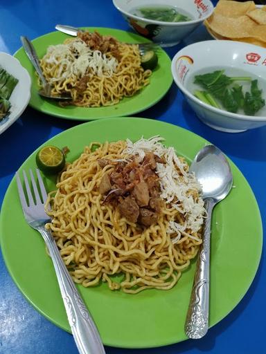 MIE AYAM 66& JUS 66