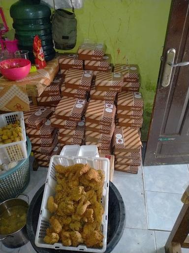 AYAM GEPREK PEDES JONTOR RASYID