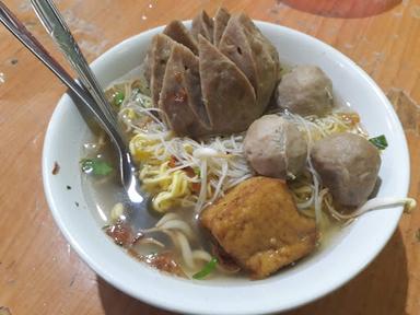 BAKSO & MIE AYAM MULYONO