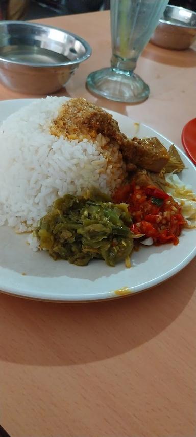 BERSAUDARA RAYA MASAKAN PADANG