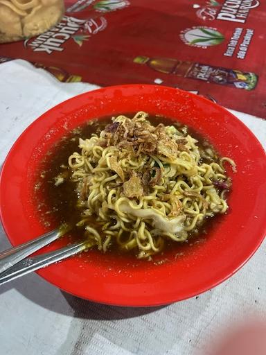 MIE TEK-TEK PAKDE HADI