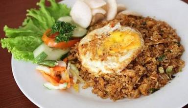 NASI GORENG SEDAP MALAM