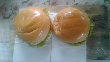 TWINS BURGER