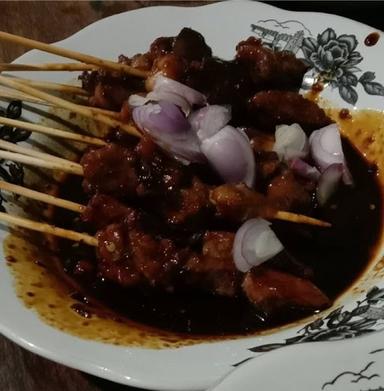 WARUNG SATE & GULAI KAMBING SUDJAKA