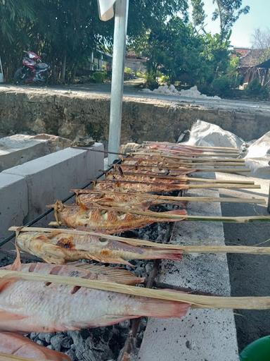 WARUNG MAKAN LESEHAN MBAK TU