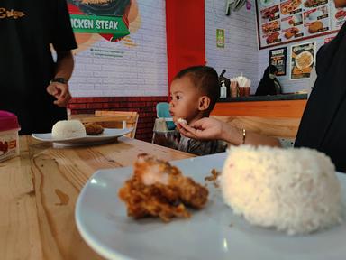 AYAM GEPREK SA'I KENCONG