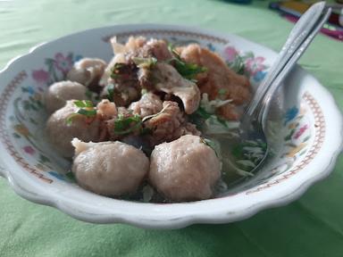 BAKSO MBAK LULUK