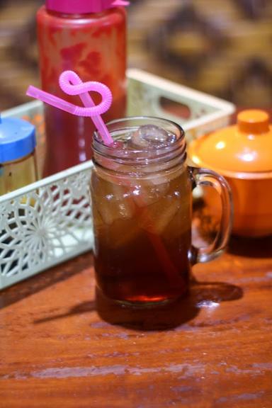 BAKSO DAN MIE AYAM BEJO