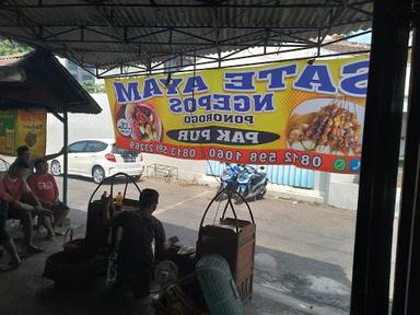 SATE AYAM PONOROGO PAK PUR DAN TEH POCI