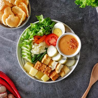 FRESH GADO-GADO & LUMPIA