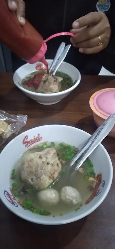 MIE AYAM BAKSO URAT P.BUDI SANGGRAHAN