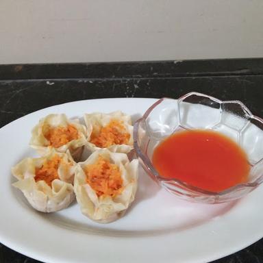 MOMOY DIMSUM