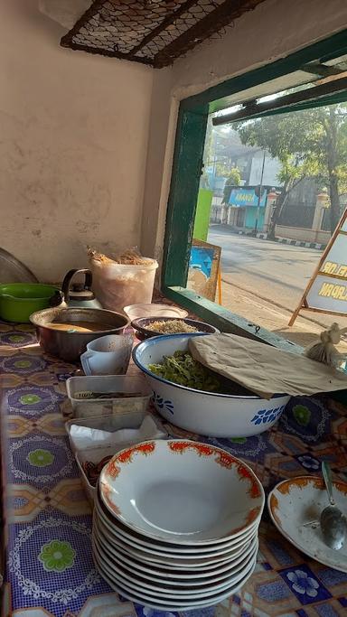 NASI PECEL TOKINAH TULUNGAGUNG