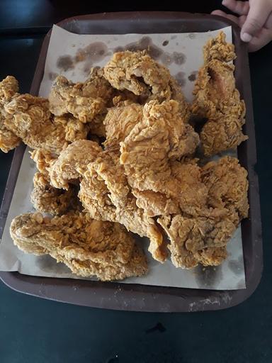 CBEZT FRIEDCHICKEN MELILING