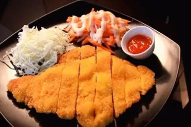 CHICKEN KATSU