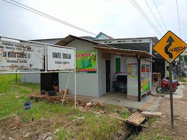 MIE AYAM&SOTO MAMAH THORIQ