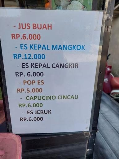 JUS BUAH SEGAR & ES KEPAL MILO