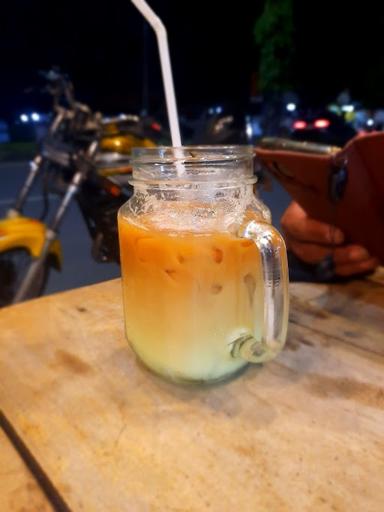 KEDAI KOPI RISNA