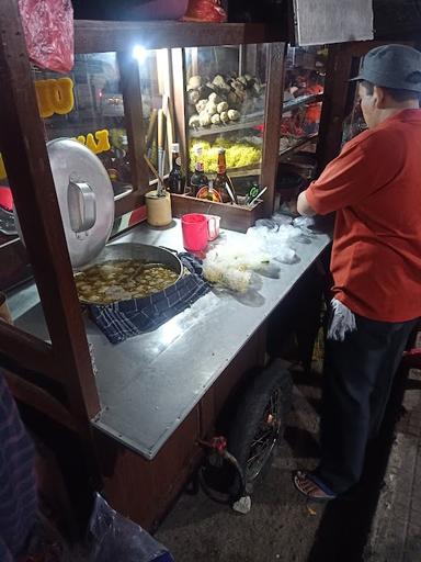 BAKSO URAT KANGGRAKSAN