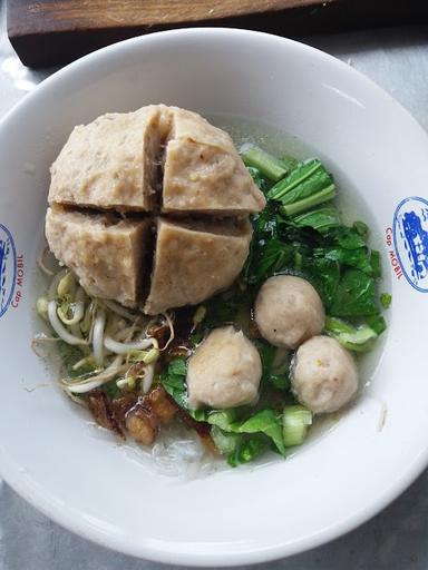 BAKSO URAT & MIE AYAM AA