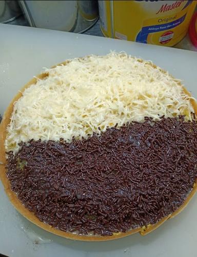 MARTABAK YOLIFA