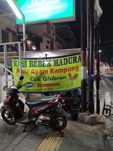 NASI BEBEK DAN AYAM KAMPUNG KHAS MADURA