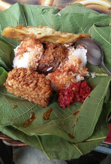 NASI JAMBLANG MAS AHMAD NAWAWI