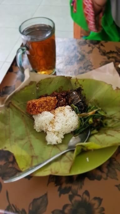 NASI JAMBLANG UMI SALMA