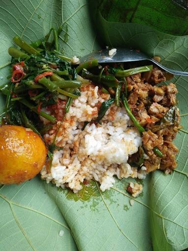 NASI JAMBLANG UMI SALMA