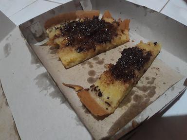 MARTABAK BANG ARI