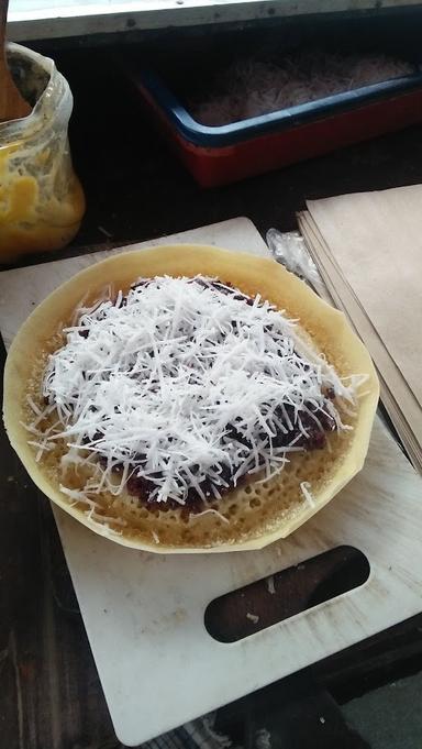 MARTABAK DHASTO WIJAYA