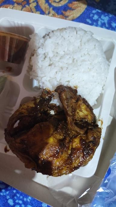 AYAM BAKAR BISTRO QUEEN