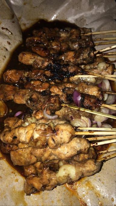 SATE AYAM & KAMBING