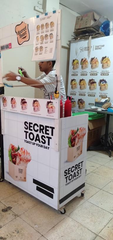 SECRET TOAST