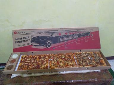 PIZZA HUT DELIVERY - PHD INDONESIA