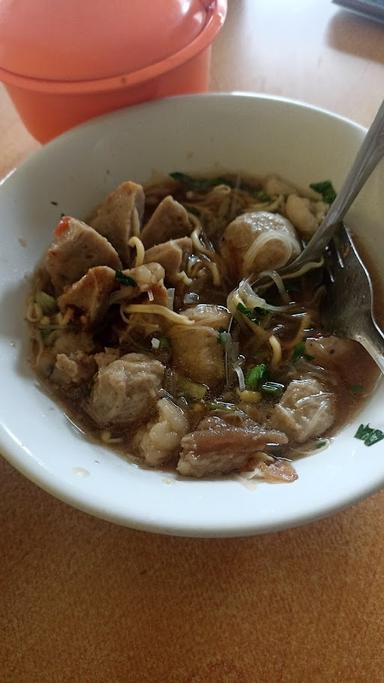 MIE AYAM BAKSO GOYANG LIDAH MAS WIJI