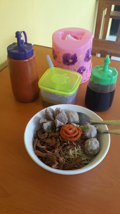 MIE AYAM BAKSO GOYANG LIDAH MAS WIJI