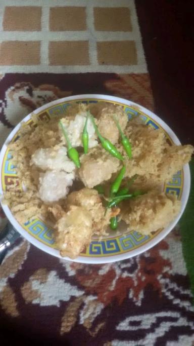 NASI UDUK IBU SARWITI