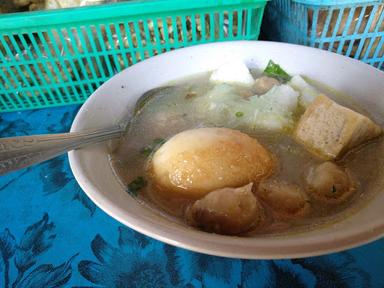 BAKSO AYAM SEMETON BALI