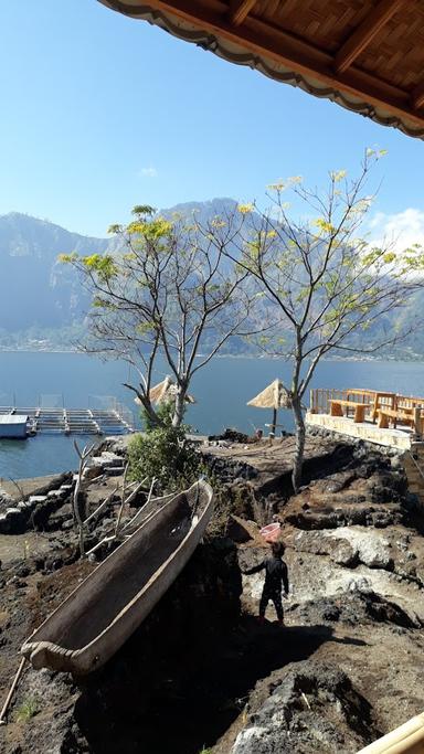 WARUNG MUSLIM RINJANI