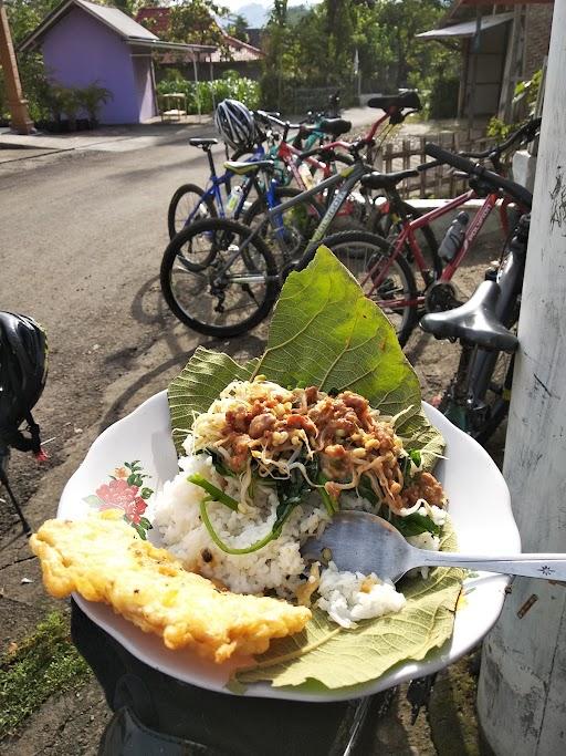 SEGO PECEL BU KATI